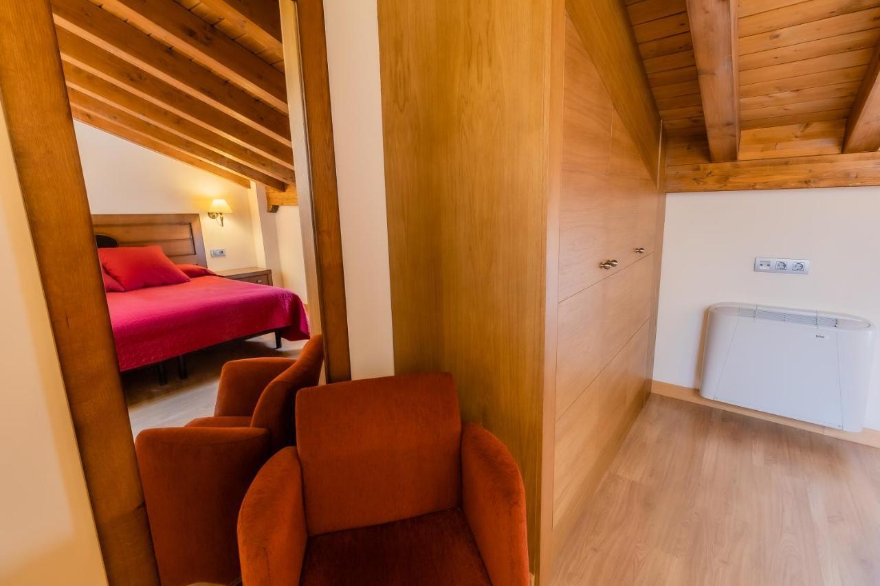 Apartamentos & Casas Rurales Santo Domingo De Silos Extérieur photo