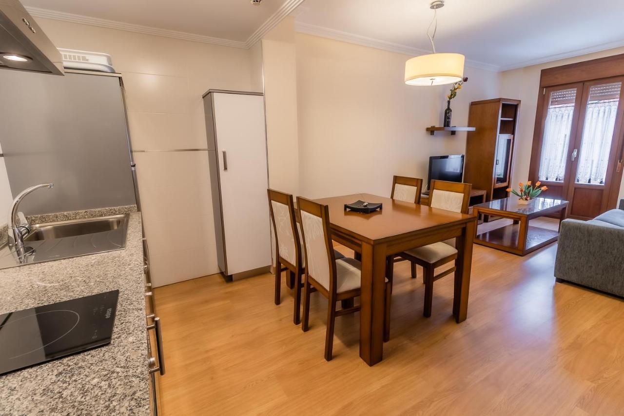 Apartamentos & Casas Rurales Santo Domingo De Silos Extérieur photo