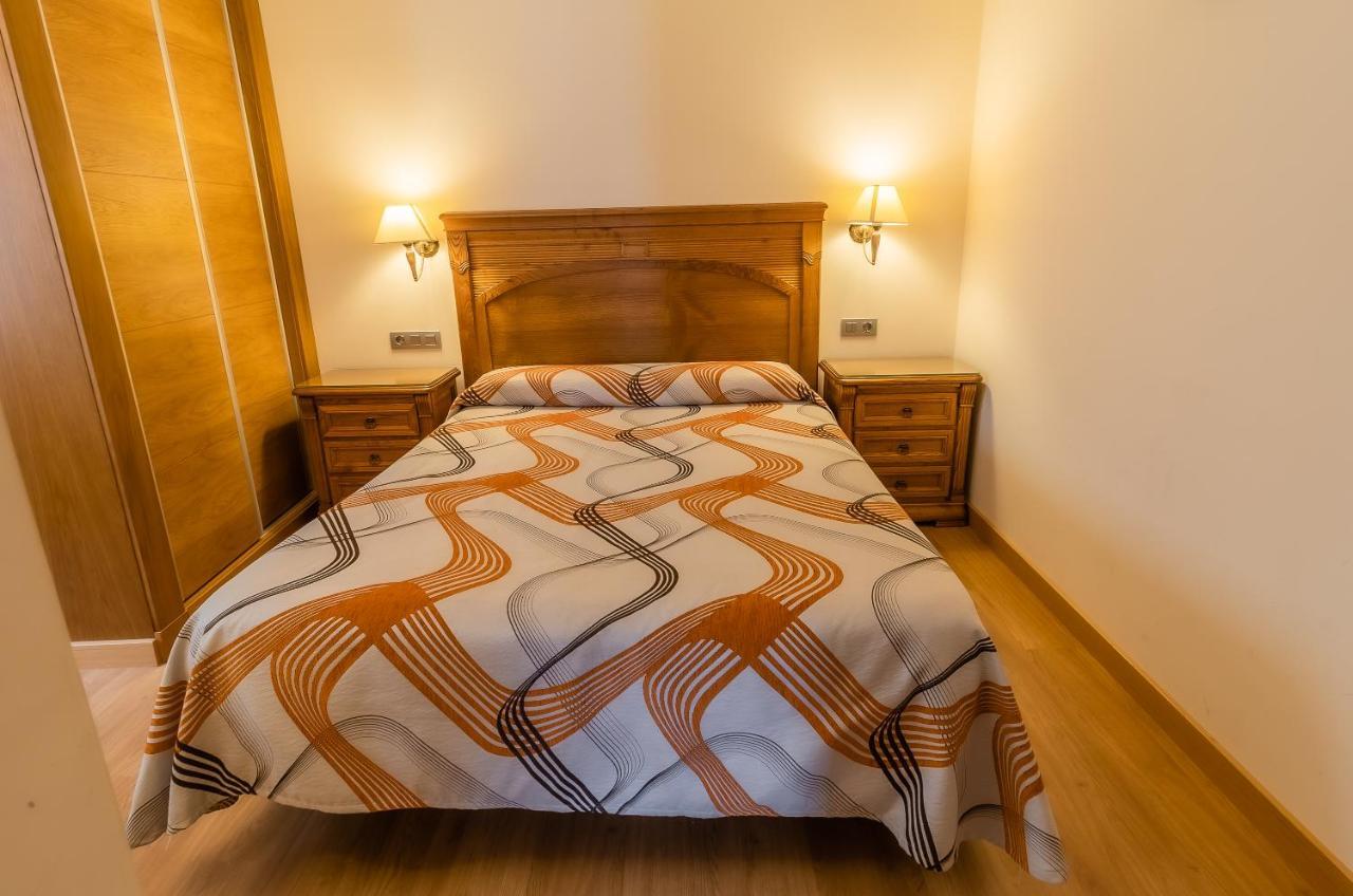 Apartamentos & Casas Rurales Santo Domingo De Silos Extérieur photo