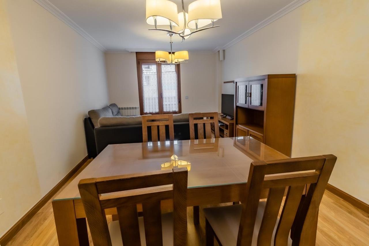 Apartamentos & Casas Rurales Santo Domingo De Silos Extérieur photo